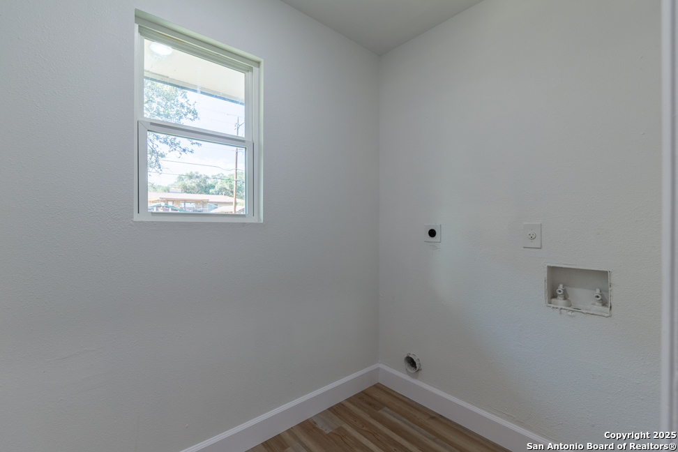 15611 Heimer Road San Antonio, TX 78232 - Photo 28 of 32