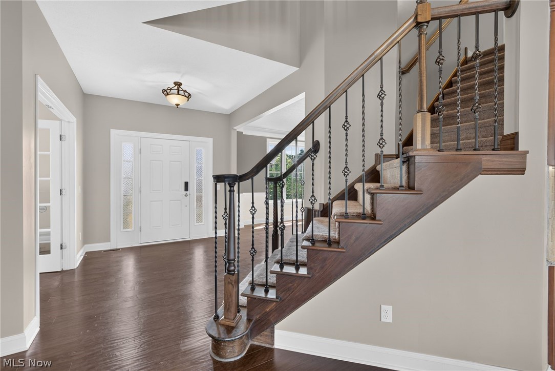 22334 Pinnacle Point Strongsville, OH 44149 - Photo 5 of 50
