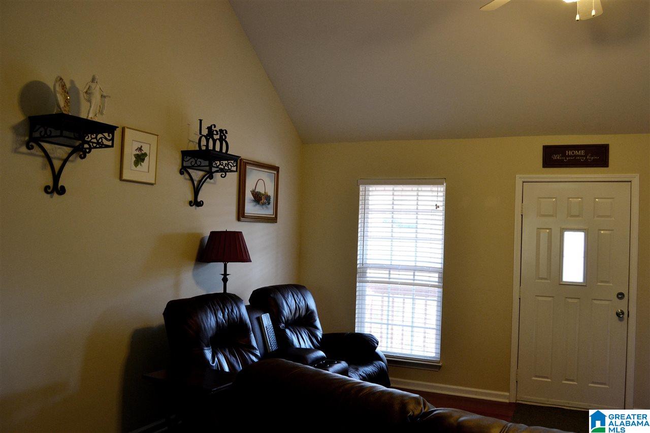 160 Miranda Road Warrior, AL 35180 - Photo 11 of 21