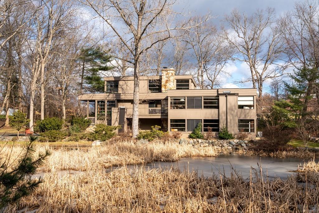 48 Forest Ridge Road Weston, MA 02493 - Photo 2 of 36