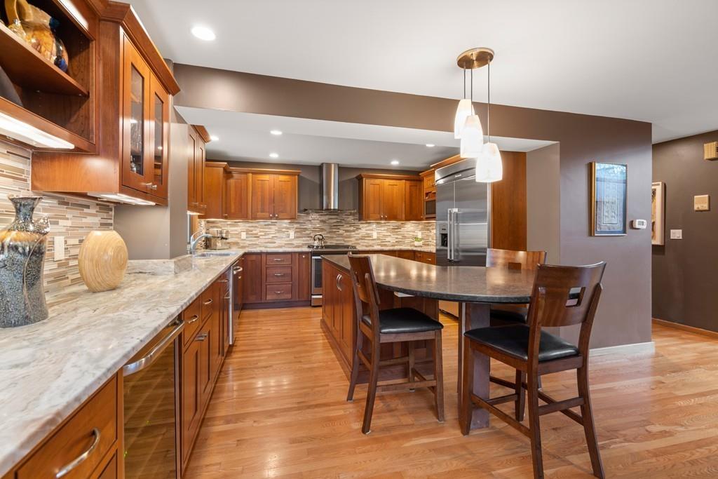 48 Forest Ridge Road Weston, MA 02493 - Photo 8 of 36