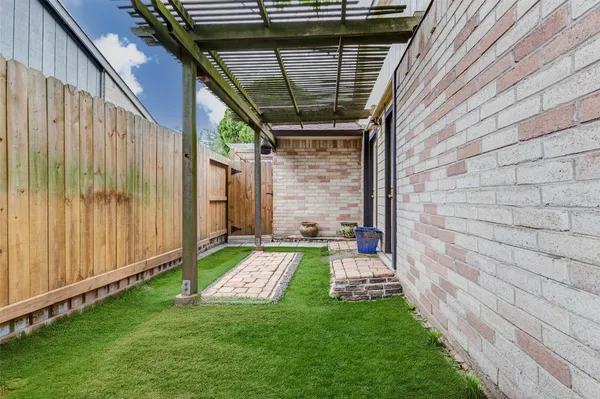 $250,000 | 4730 Cairnlomond Street, Houston, TX 77084