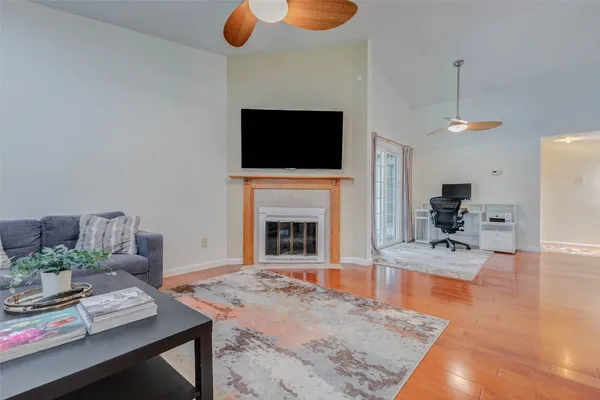 $250,000 | 4730 Cairnlomond Street, Houston, TX 77084