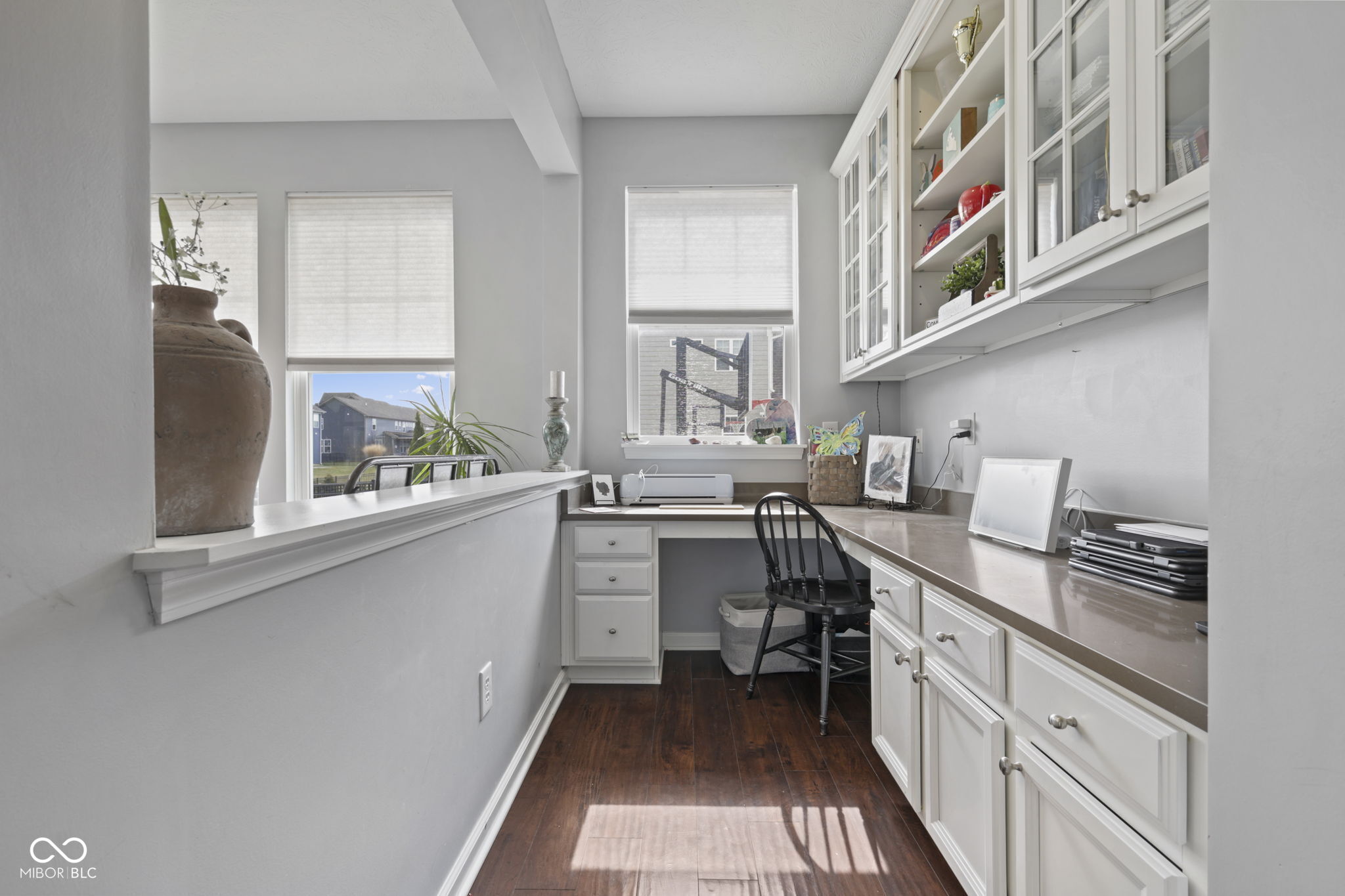 10283 Sinndar Lane Fishers, IN 46040 - Photo 13 of 52