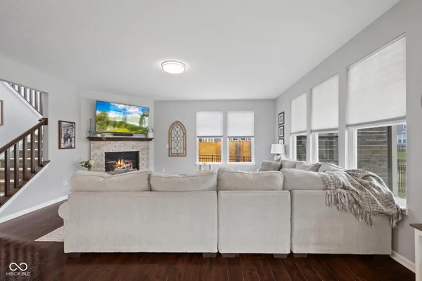 $689,375 | 10283 Sinndar Lane, Fishers, IN 46040
