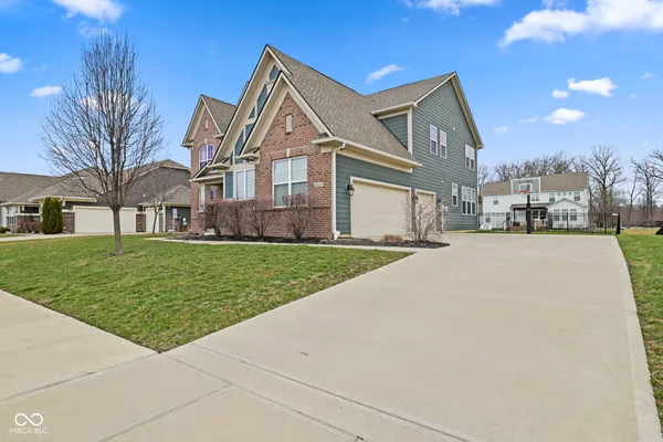 $689,375 | 10283 Sinndar Lane, Fishers, IN 46040