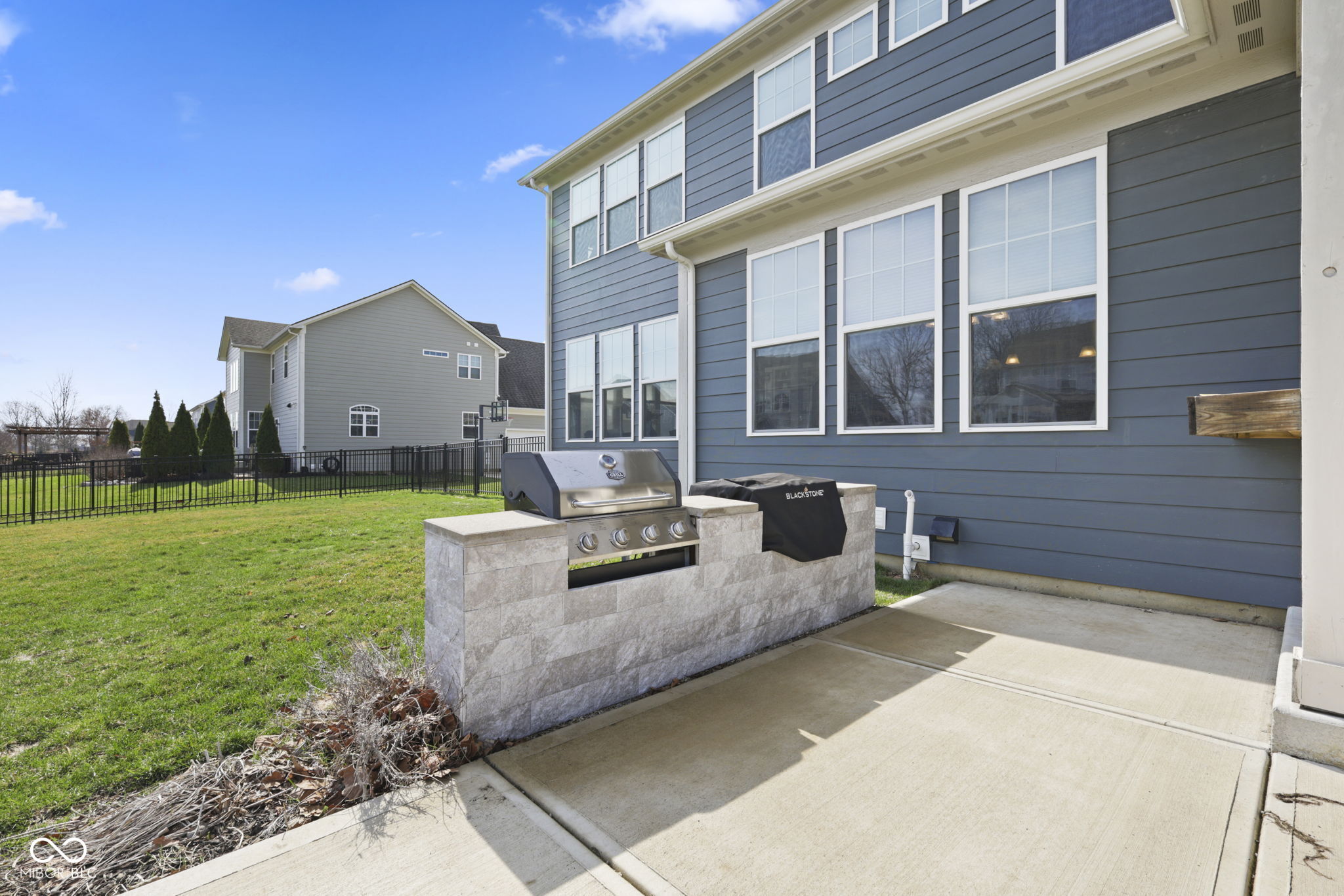 10283 Sinndar Lane Fishers, IN 46040 - Photo 46 of 52