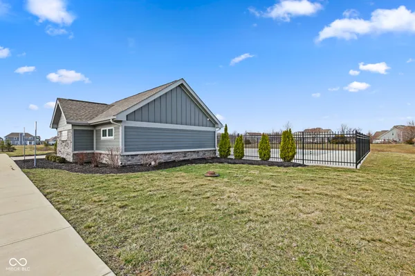 $689,375 | 10283 Sinndar Lane, Fishers, IN 46040