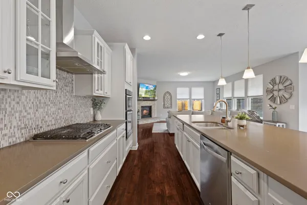 $689,375 | 10283 Sinndar Lane, Fishers, IN 46040