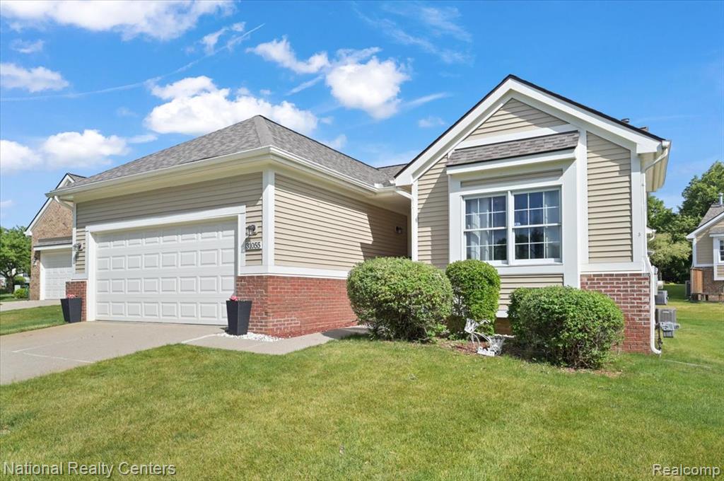 31055 Seneca Lane Novi, MI 48377 - Photo 4 of 36