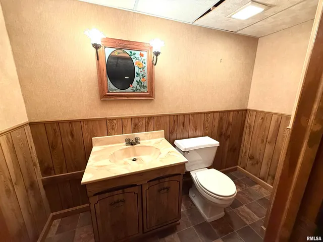 $169,900 | 212 South 12th Street, Herrin, IL 62948