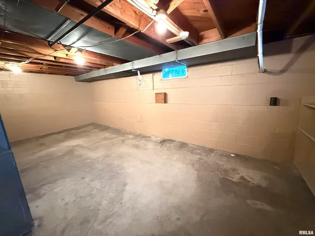 $169,900 | 212 South 12th Street, Herrin, IL 62948