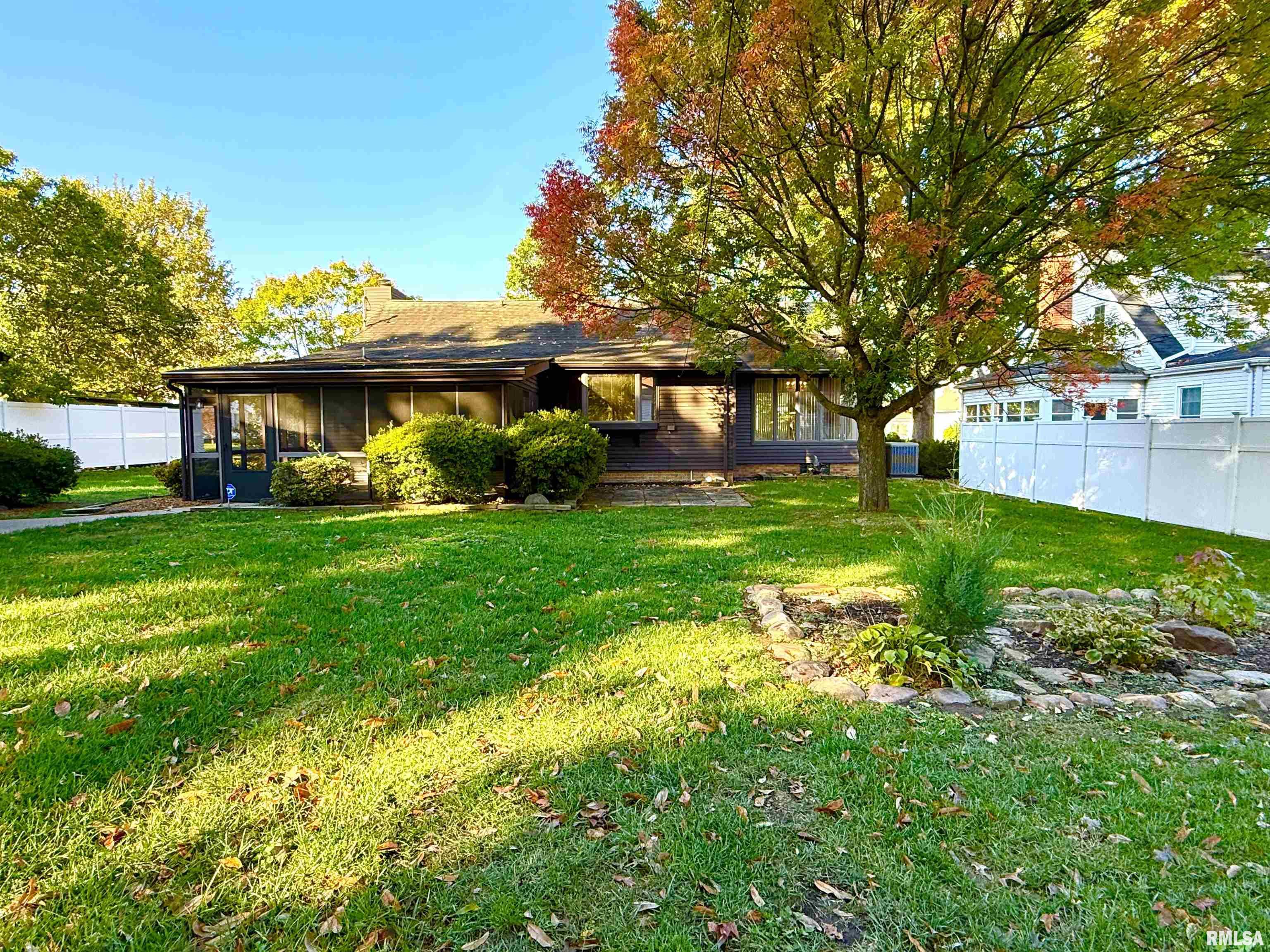 212 South 12th Street Herrin, IL 62948 - Photo 3 of 30