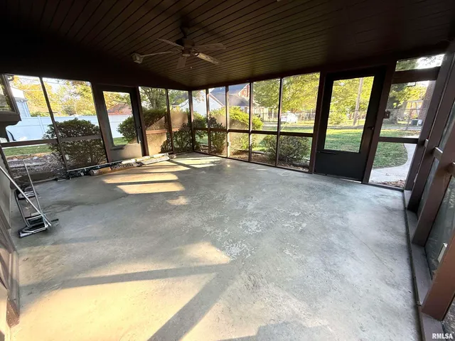 $169,900 | 212 South 12th Street, Herrin, IL 62948