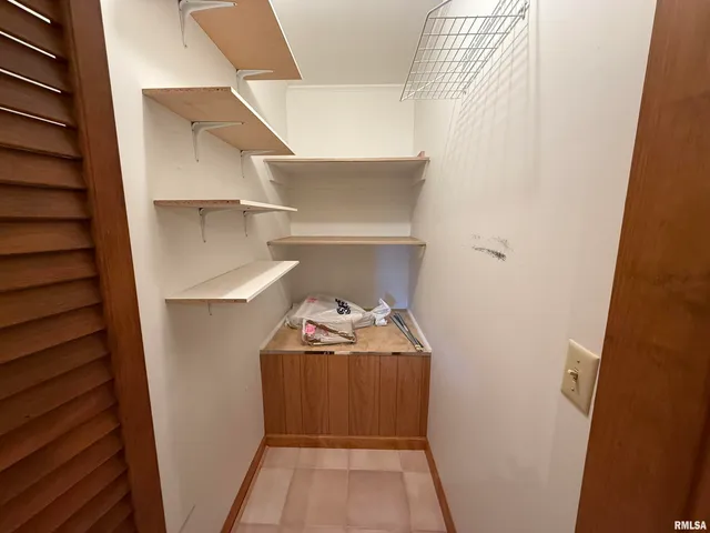 $169,900 | 212 South 12th Street, Herrin, IL 62948