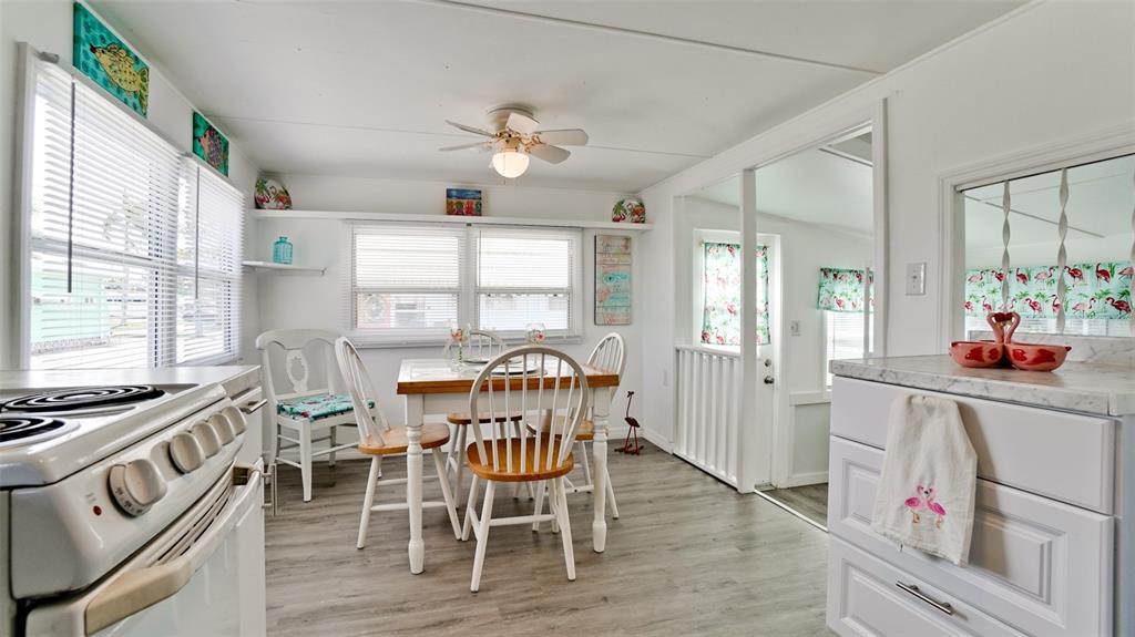 31 First Street Bradenton, FL 34210 - Photo 16 of 66