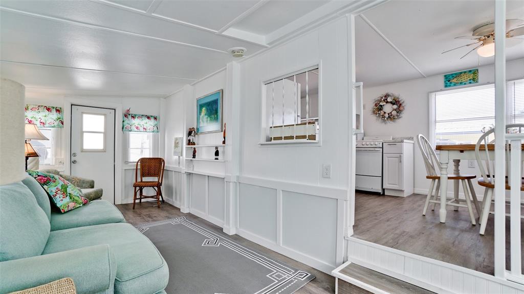 31 First Street Bradenton, FL 34210 - Photo 7 of 66