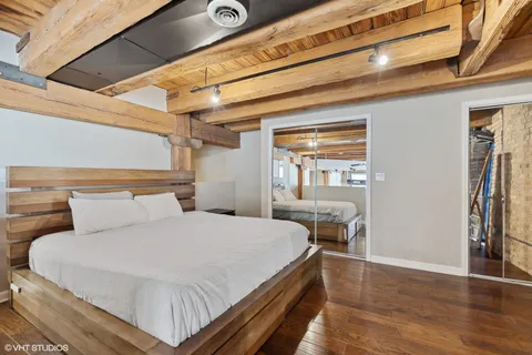 $575,000 | 11 North Green Street, Unit 2A, Chicago, IL 60607