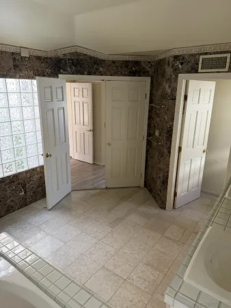 $8,000 | 5574 Caminito Genio, La Jolla, CA 92037