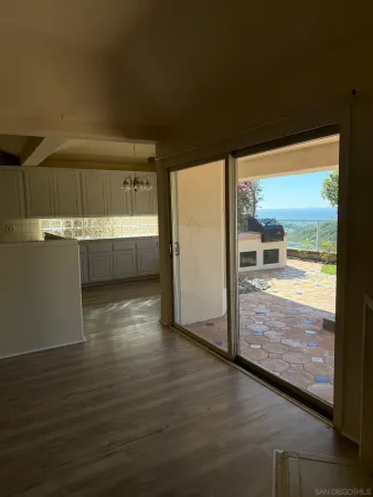 $8,000 | 5574 Caminito Genio, La Jolla, CA 92037