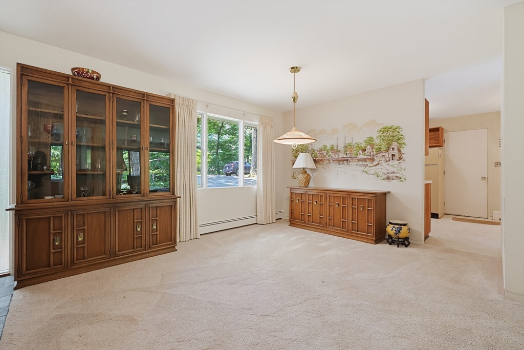 37 Oxbow Road Wayland, MA 01778 - Photo 8 of 20
