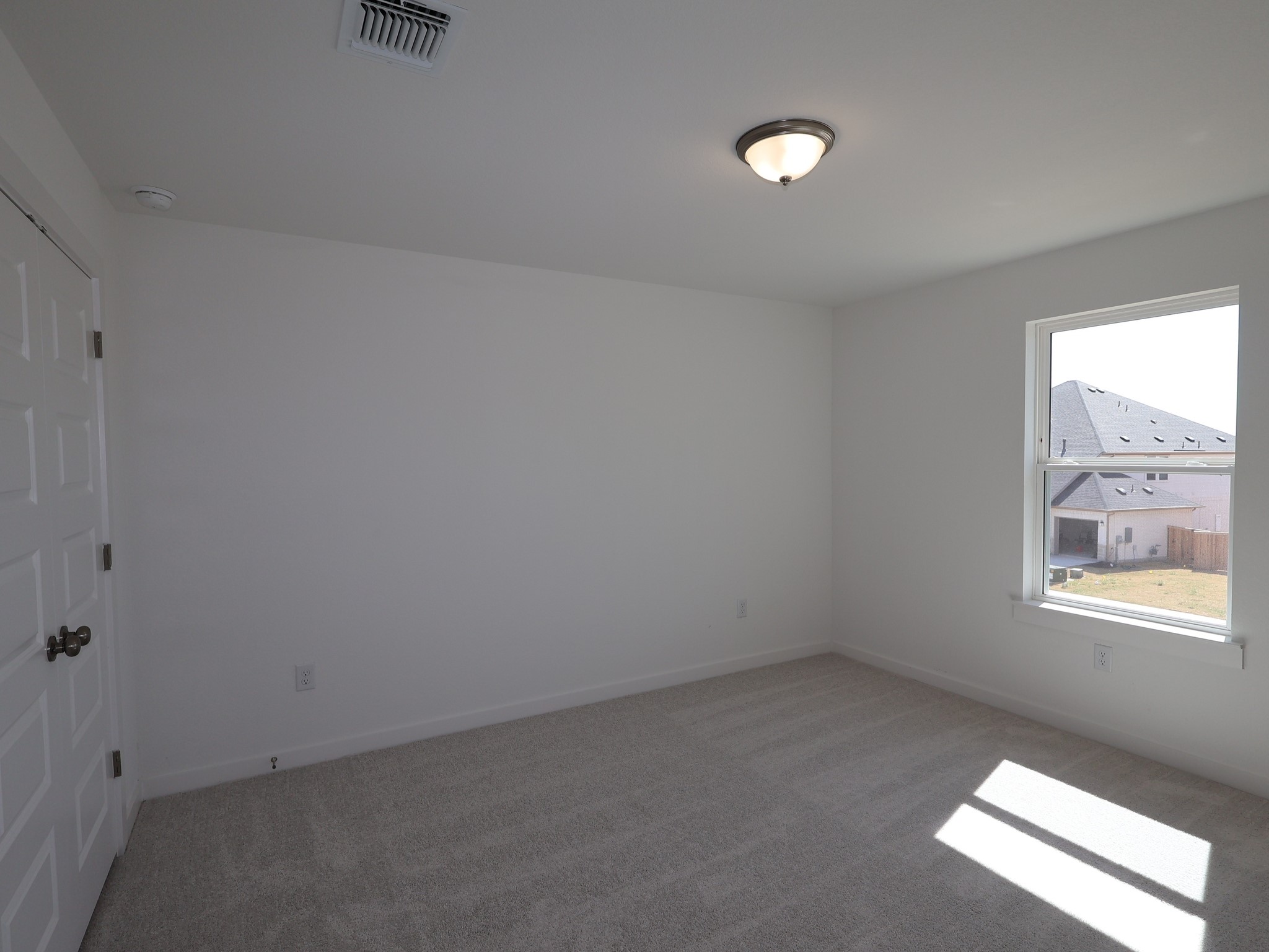 3977 Waco Way Leander, TX 78641 - Photo 16 of 23 an empty room with a window