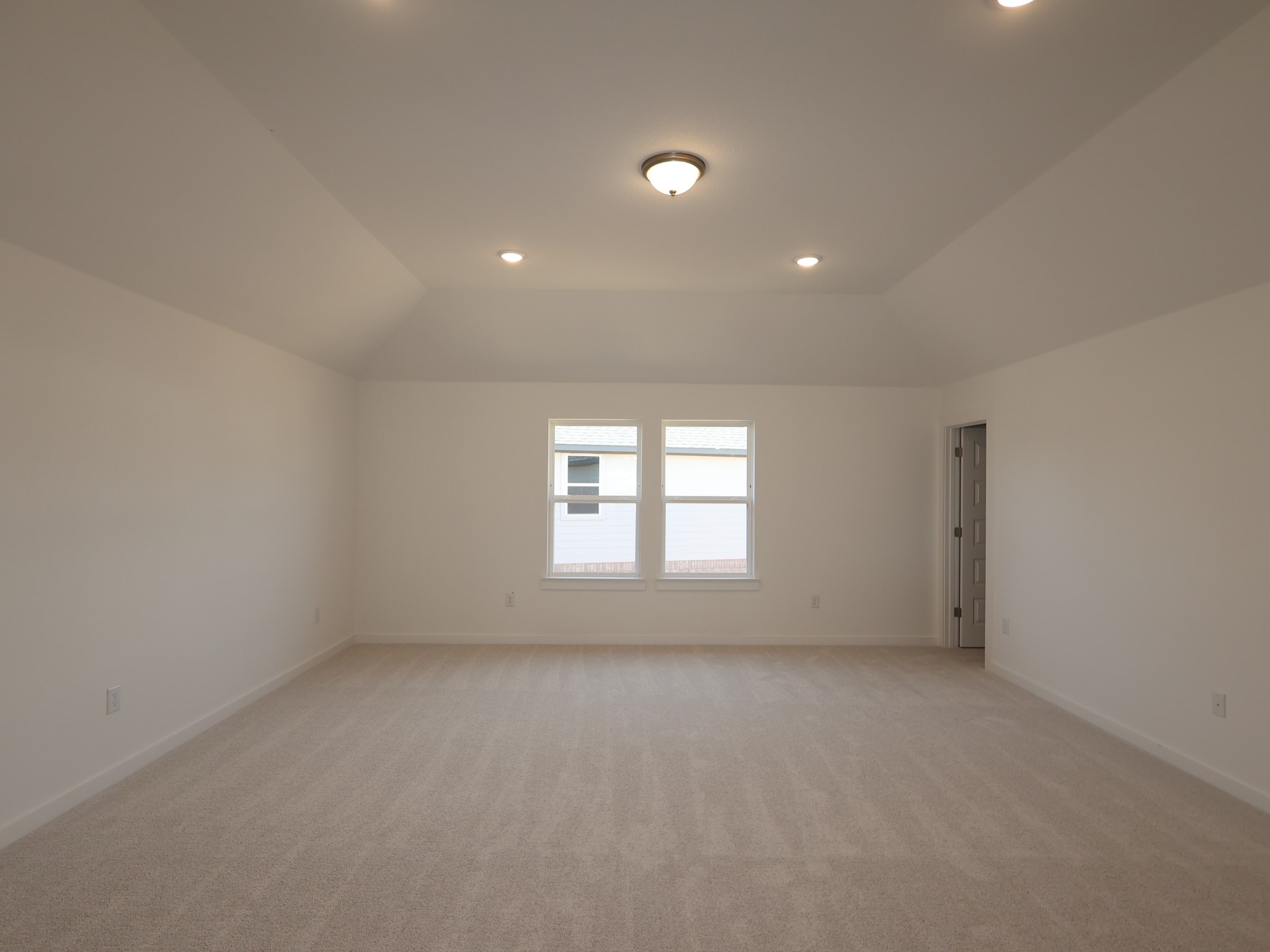 3977 Waco Way Leander, TX 78641 - Photo 10 of 23 an empty room with a window
