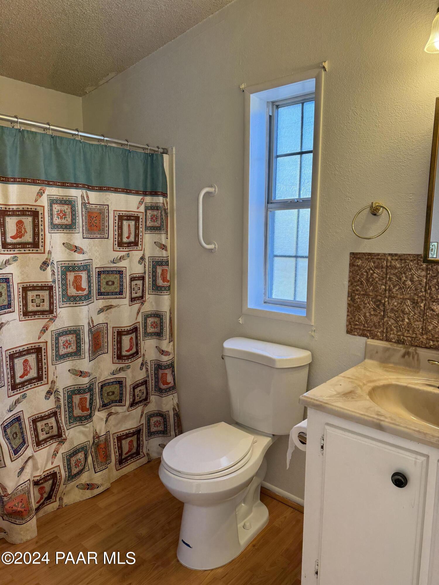 2495 River Trail Road Prescott, AZ 86301 - Photo 12 of 14 PRIMARY BATH