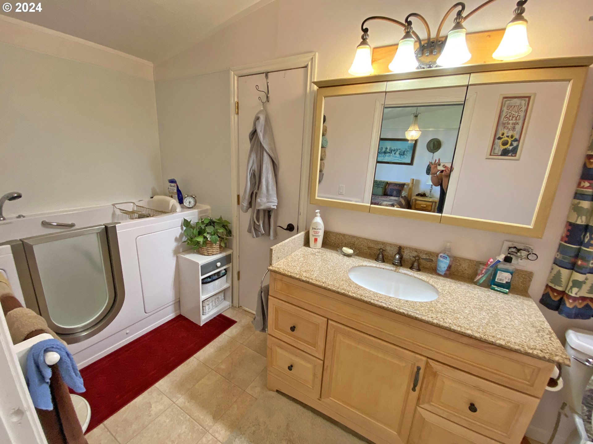 14 Old Cabin Road Goldendale, WA 98620 - Photo 31 of 47 Bathroom, Attached