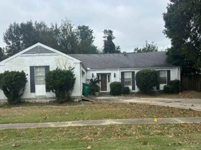 $265,000 | 2207 North Von Braun Court, Harvey, LA 70058