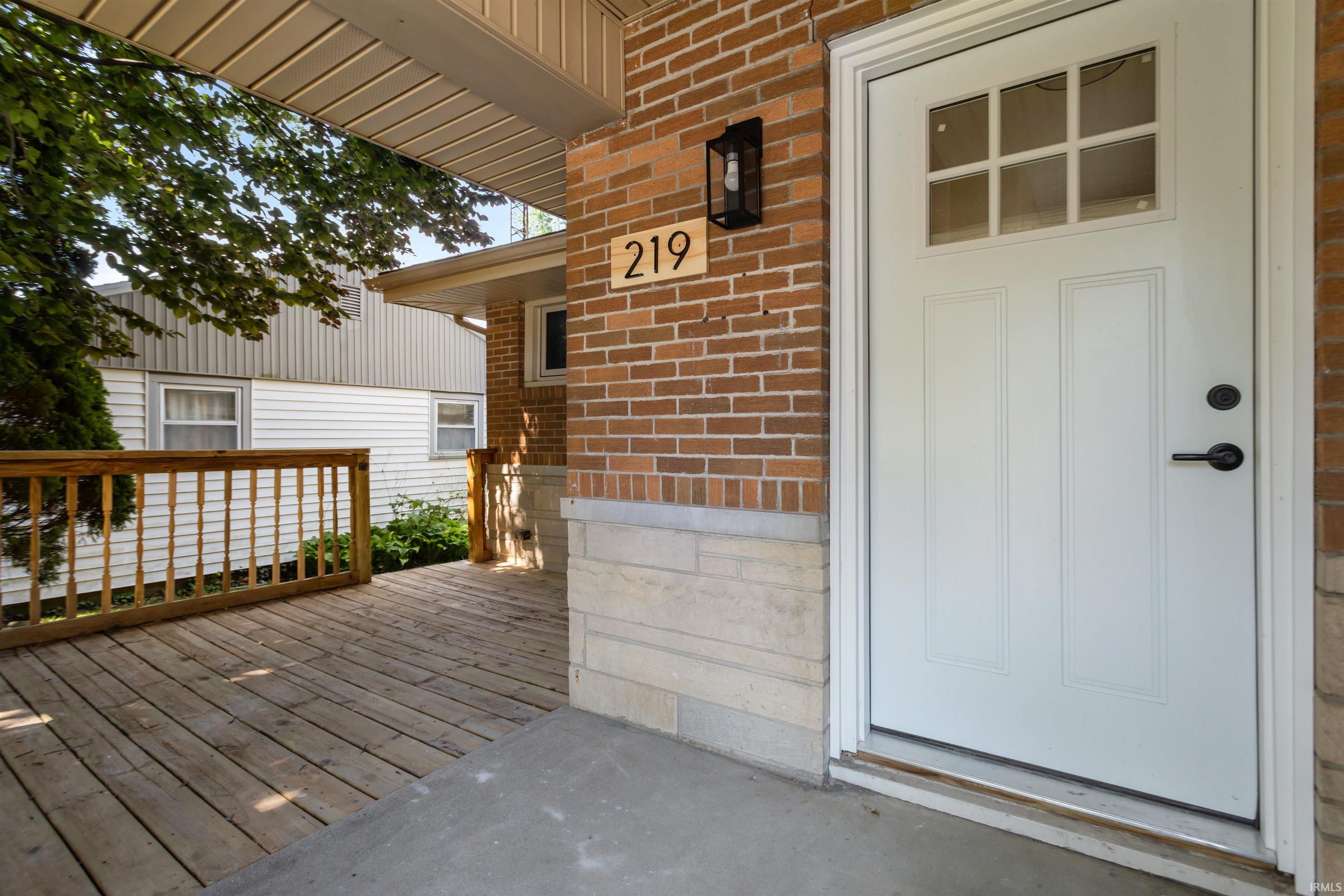 219 North Berkley Road Kokomo, IN 46901 - Photo 4 of 29