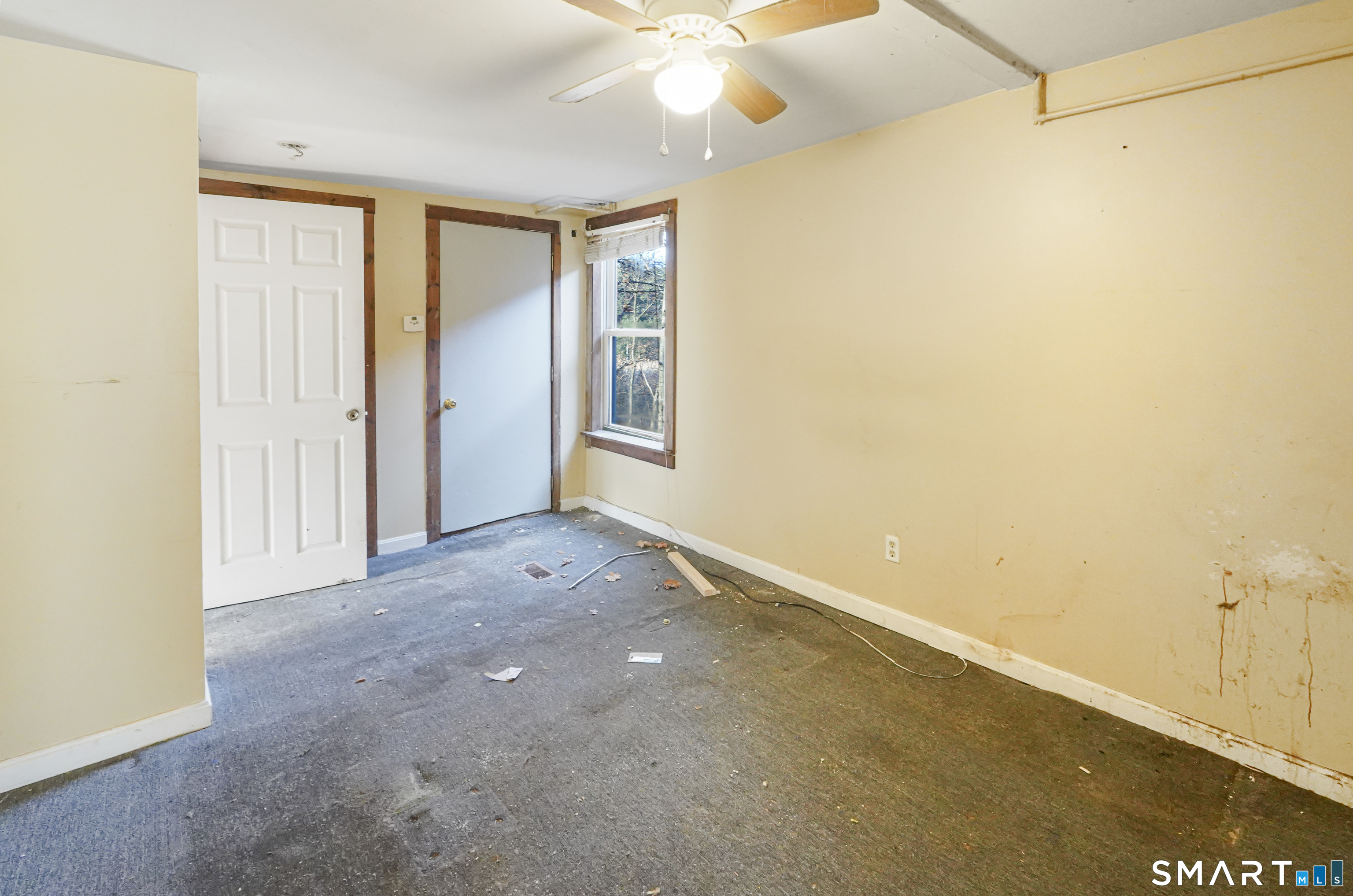 383 Putnam Pike Killingly, CT 06241 - Photo 15 of 40