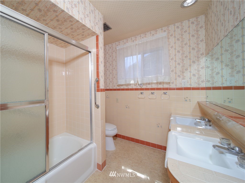 408 Rockefeller Avenue Everett, WA 98201 - Photo 16 of 27 Gallery Image 16