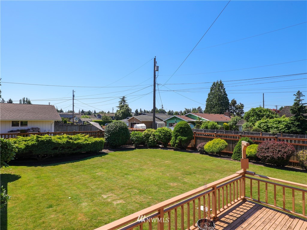 408 Rockefeller Avenue Everett, WA 98201 - Photo 6 of 27 Gallery Image 6