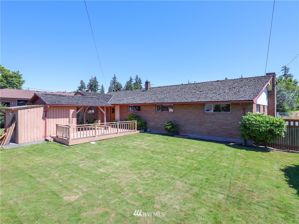 408 Rockefeller Avenue Everett, WA 98201 - Photo 7 of 27 Gallery Image 7
