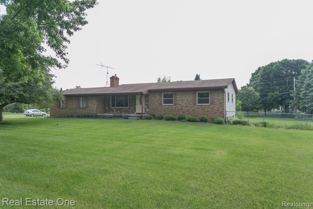 1198 Peavy Road Howell, MI 48843 - Photo 24 of 24