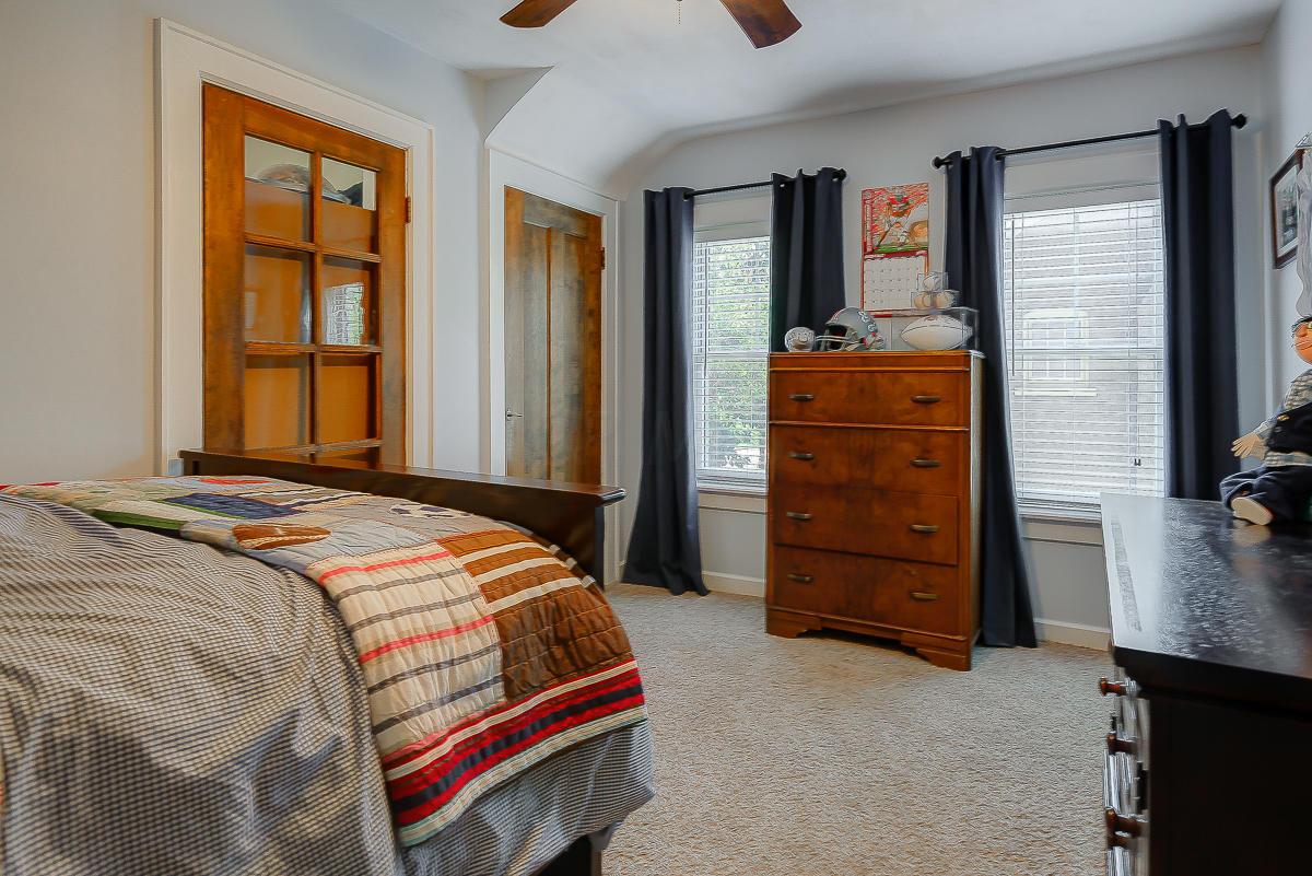 1825 Coventry Road Columbus, OH 43212 - Photo 26 of 33