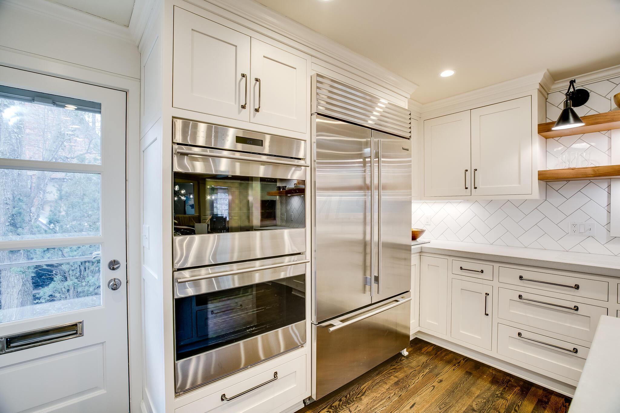 2252 Tremont Road Columbus, OH 43221 - Photo 20 of 97 Completely remodeled kitchen (2019)