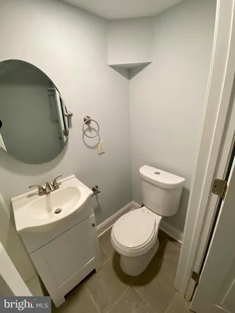 $1,950 | 1952 Guy Way, Baltimore, MD 21222