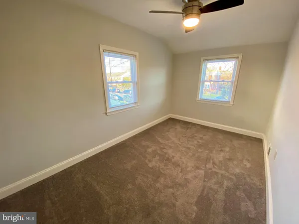 $1,950 | 1952 Guy Way, Baltimore, MD 21222