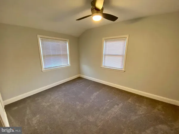 $1,950 | 1952 Guy Way, Baltimore, MD 21222