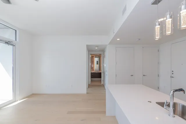 $4,200 | 301 West Avenue, Unit 3606, Austin, TX 78701