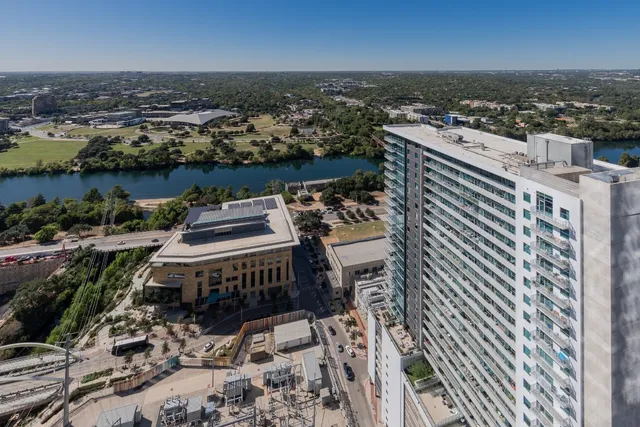 $4,200 | 301 West Avenue, Unit 3606, Austin, TX 78701