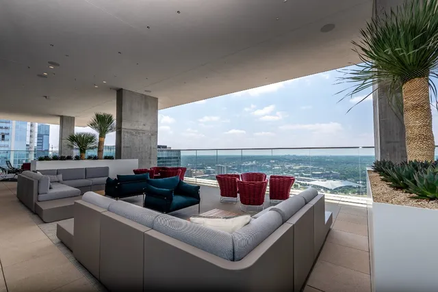 $4,200 | 301 West Avenue, Unit 3606, Austin, TX 78701