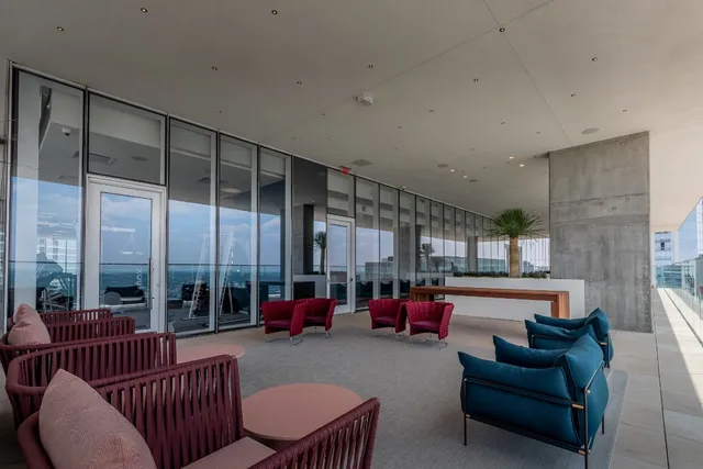 $4,200 | 301 West Avenue, Unit 3606, Austin, TX 78701