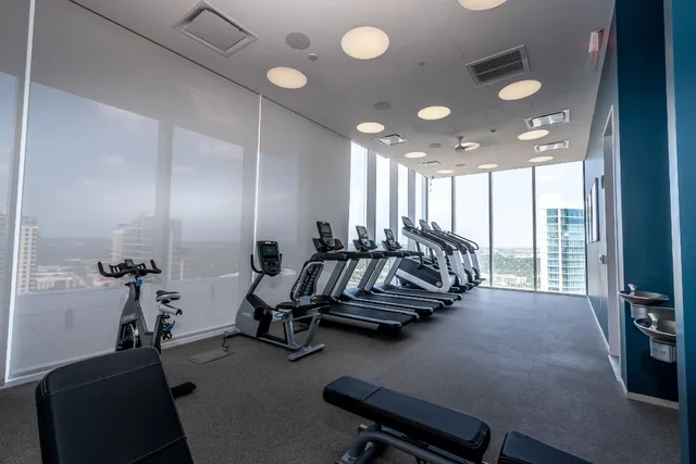 $4,200 | 301 West Avenue, Unit 3606, Austin, TX 78701