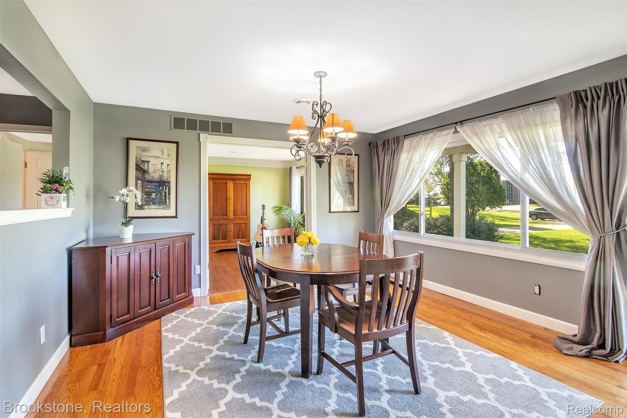 45310 West 10 Mile Road Novi, MI 48375 - Photo 7 of 49 07-45310 W 10 Mile Rd-Windowstill-Real-Estate-Photography-7.jpg