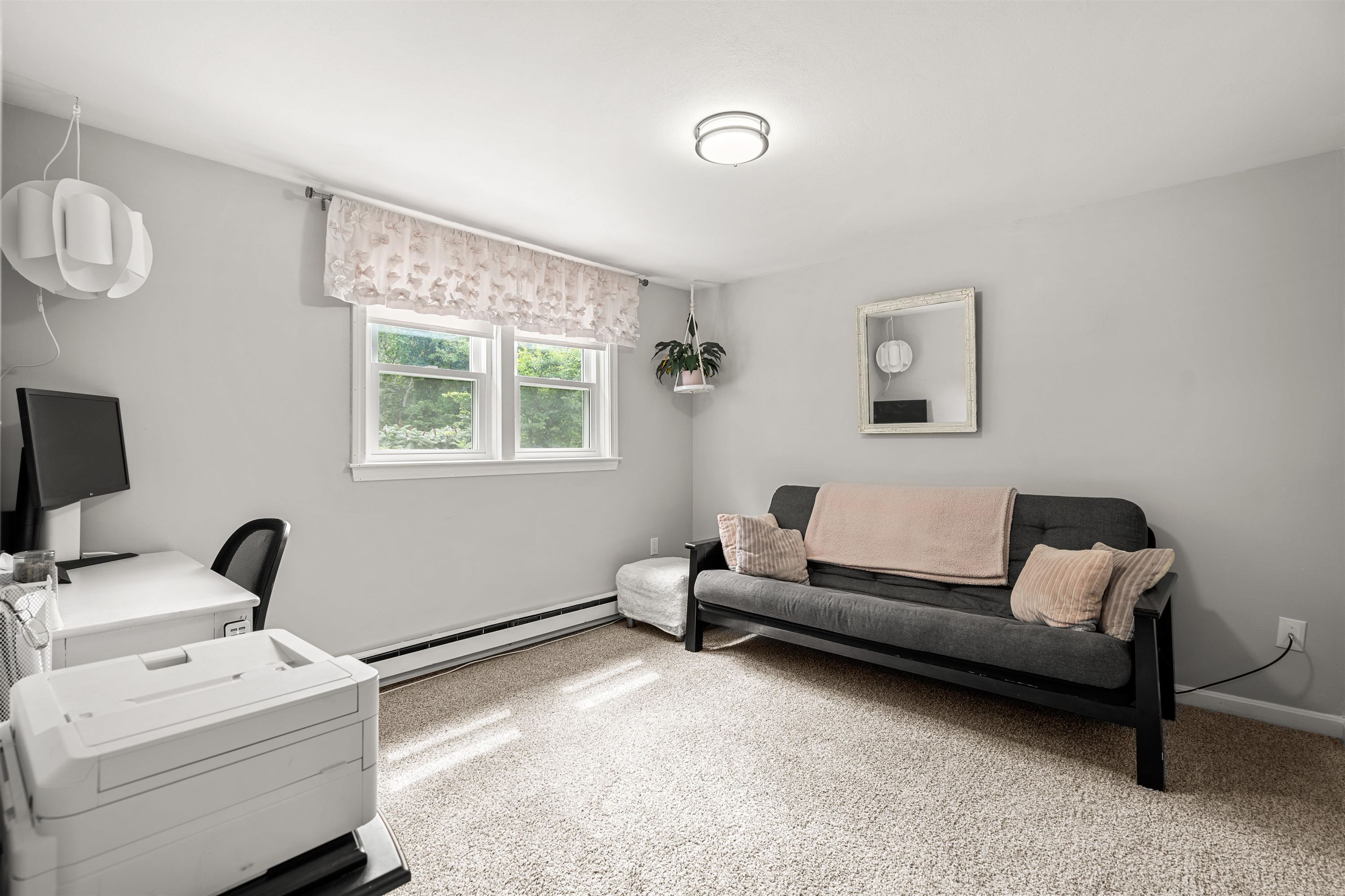 1 R Maurice Road Derry, NH 03038 - Photo 14 of 21