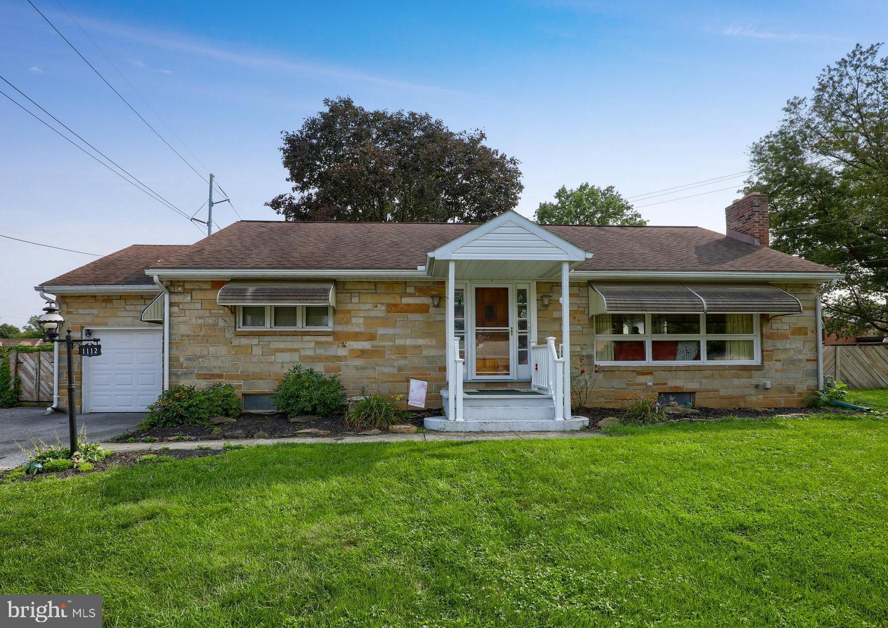 1112 Glendale Road York, PA 17403 - Photo 1 of 24 Gallery Image 1