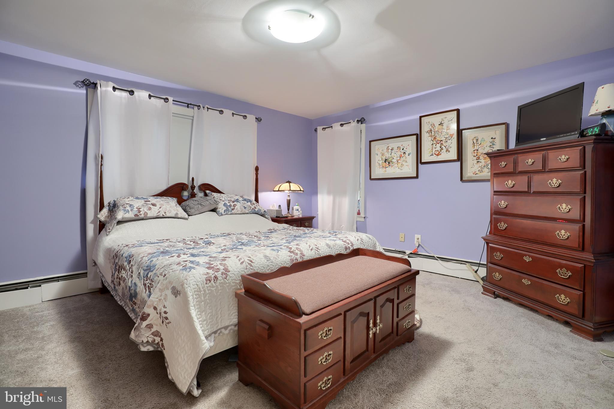 1112 Glendale Road York, PA 17403 - Photo 12 of 24 Gallery Image 12